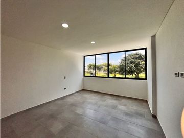 HERMOSA CASA ESQUINERA EN CONDOMINIO - ALFAGUARA JAMUND