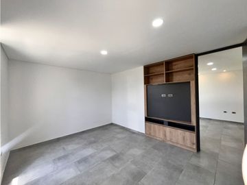 HERMOSA CASA ESQUINERA EN CONDOMINIO - ALFAGUARA JAMUND