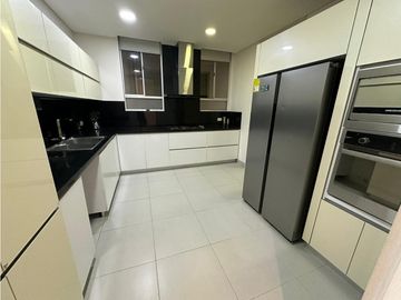APARTAMENTO EN ARRIENDO O VENTA EN ALTOS DE RIOMAR