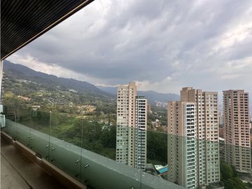 APARTAMENTO EN VENTA EN EL POBLADO