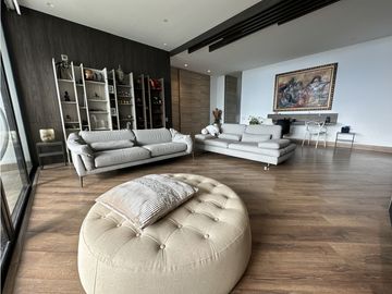 APARTAMENTO EN VENTA EN EL POBLADO