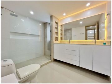 VENDO APARTAMENTO 3 ALCOBAS EDIFICIO MAR DE CRISTAL CASTILLOGRANDE
