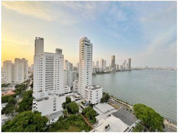 VENDO APARTAMENTO 3 ALCOBAS EDIFICIO MAR DE CRISTAL CASTILLOGRANDE