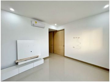 VENDO APARTAMENTO 3 ALCOBAS EDIFICIO MAR DE CRISTAL CASTILLOGRANDE