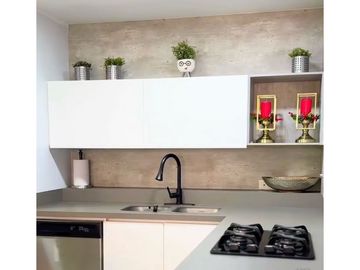 Venta apartamento hermoso apartamento con amplios espacios Loma de la
