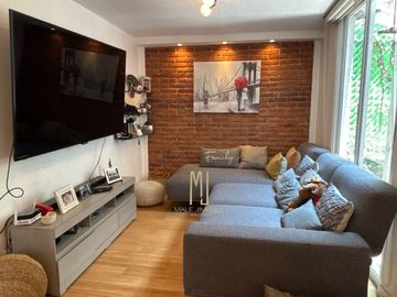 CASA EN VENTA EN TORIELLO GUERRA TOTALMENTE REMODELADA.