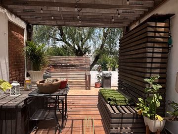 CASA EN VENTA EN TORIELLO GUERRA TOTALMENTE REMODELADA.