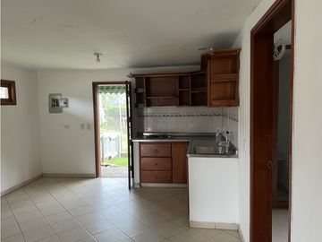 Venta o  /alquiler  de Casa lote para empresa en Guarne
