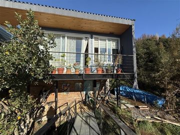 Casa en Venta en CAMINO AL VOLCÁN KM 2.2, INT. 1.2 KM