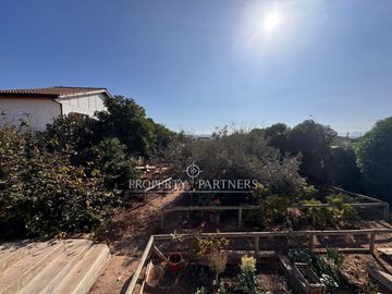 Arriendo Propiedad Remodelada Con Potencial Comercial Avda. Juan Cisternas