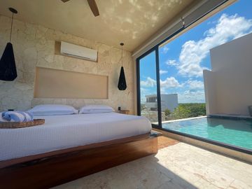 Penthouse amueblado en venta en Chemuyil