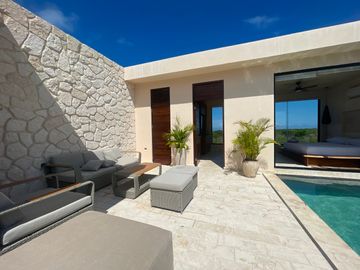 Penthouse amueblado en venta en Chemuyil