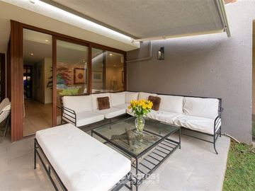 Casa en Venta en Av. Pedro Lira Urquieta, Lo Barnechea
