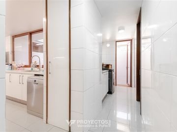 Casa en Venta en Av. Pedro Lira Urquieta, Lo Barnechea