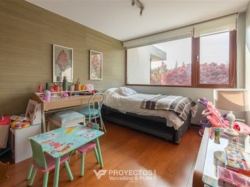 Casa en Venta en Av. Pedro Lira Urquieta, Lo Barnechea