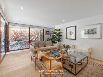 Casa en Venta en Av. Pedro Lira Urquieta, Lo Barnechea