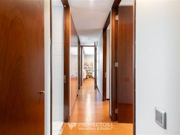 Casa en Venta en Av. Pedro Lira Urquieta, Lo Barnechea