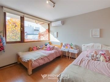 Casa en Venta en Av. Pedro Lira Urquieta, Lo Barnechea