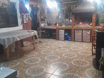 CASA 4 DORMITORIOS 2 BAÑOS, EXCELENTE CONECTIVIDAD.