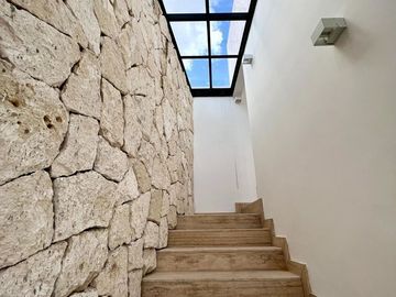 Casa en Venta Residencial Jardines de NUUKAN Cholul, Mérida Yucatán.