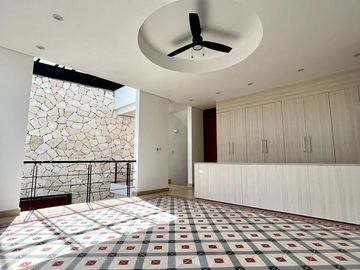 Casa en Venta Residencial Jardines de NUUKAN Cholul, Mérida Yucatán.