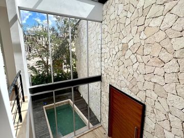 Casa en Venta Residencial Jardines de NUUKAN Cholul, Mérida Yucatán.