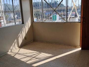 CASA AMPLIA EN VENTA ZONA CENTRO TUXPAN VERACRUZ.
