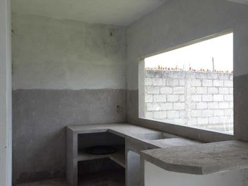 CASA EN VENTA CON TERRENO  BARDEADO TUXPAN VERACRUZ