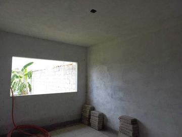 CASA EN VENTA CON TERRENO  BARDEADO TUXPAN VERACRUZ