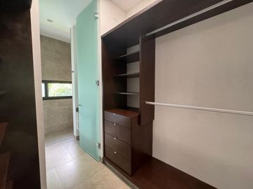 CASA EN VENTA EN MÉRIDA