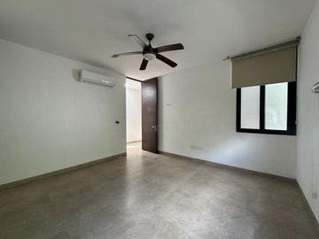 CASA EN VENTA EN MÉRIDA