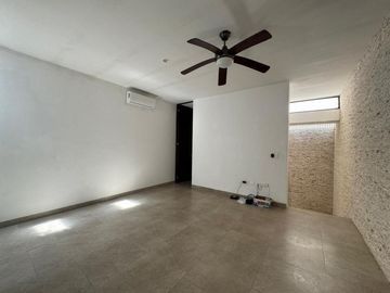 CASA EN VENTA EN MÉRIDA