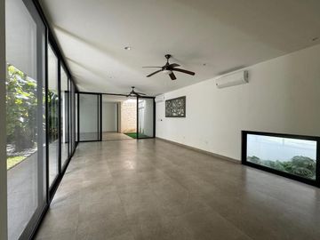 CASA EN VENTA EN MÉRIDA