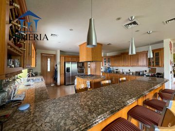 Residencia en San Francisco Country Club.