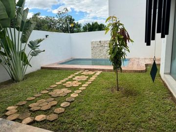 CASA EN VENTA EN CHOLUL - CONKAL