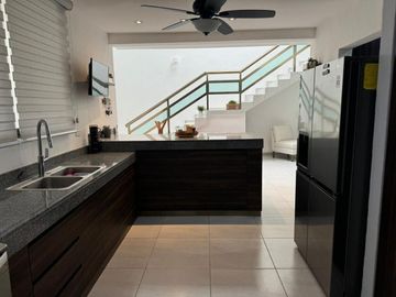 CASA EN VENTA EN CHOLUL - CONKAL
