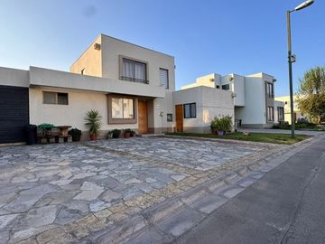 BARRIO LAS BANDURRIAS