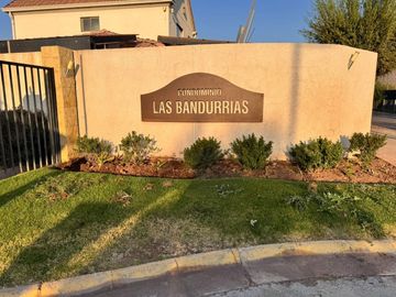BARRIO LAS BANDURRIAS