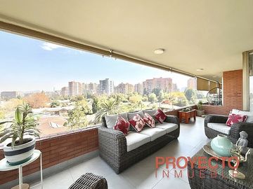 EDIFICIO MOLLER / ALONSO CAMARGO - MANQUEHUE SUR