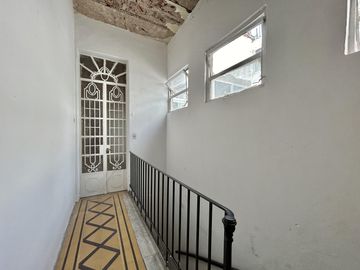VENTA REFACCIONADO PH 2 AMBIENTES Y ESCRITORIO Ó 3 AMBIENTES TERRAZA EN EL BARRIO DE VILLA CRESPO