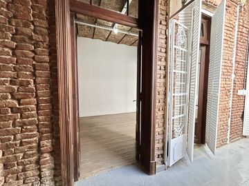 VENTA REFACCIONADO PH 2 AMBIENTES Y ESCRITORIO Ó 3 AMBIENTES TERRAZA EN EL BARRIO DE VILLA CRESPO