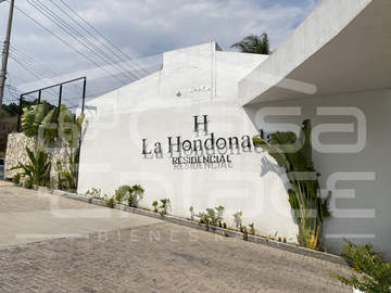 Terreno Urbano en Lomas de Cocoyoc, Atlatlahucan, Morelos CAEN-Di-1157-Tu*