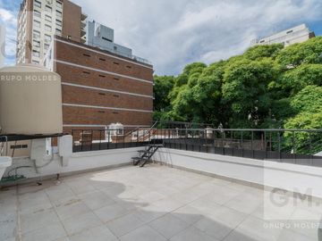Impecable casa en venta en Mendoza y Melián!