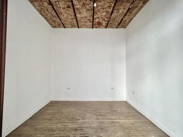 VENTA REMODELADO PH 2 AMBIENTES Y ESCRITORIO Ó 3 AMBIENTES CON TERRAZA EN EL BARRIO DE VILLA CRESPO