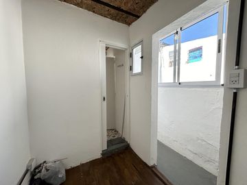 VENTA REMODELADO PH 2 AMBIENTES Y ESCRITORIO Ó 3 AMBIENTES CON TERRAZA EN EL BARRIO DE VILLA CRESPO