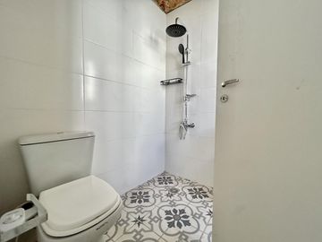 VENTA REMODELADO PH 2 AMBIENTES Y ESCRITORIO Ó 3 AMBIENTES CON TERRAZA EN EL BARRIO DE VILLA CRESPO