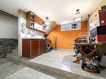Duplex 4 ambientes con parque, pileta y cochera en Villa Devoto