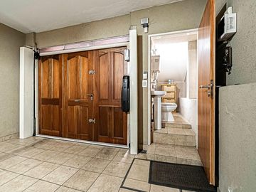 Duplex 4 ambientes con parque, pileta y cochera en Villa Devoto