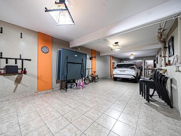 Duplex 4 ambientes con parque, pileta y cochera en Villa Devoto