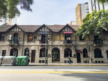 PH tipo casa en venta en 